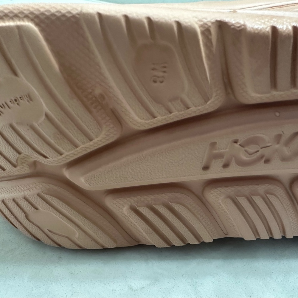 HOKA Recovery Slide, Size 8, Light Peach - Picture 5 of 9